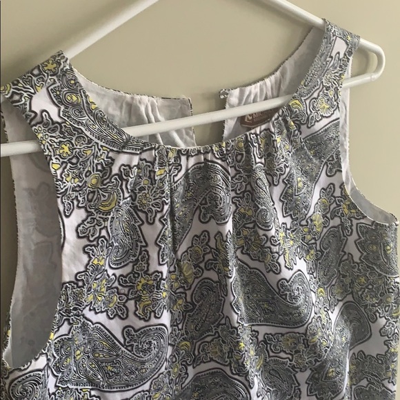Michael Kors Sleeveless Paisley Blouse - Picture 2 of 6